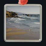 OR, Oregon Coast, Ecola Staat Park, Indian Ornament Aus Metall<br><div class="desc">OR,  Oregon Coast,  Ecola Staat Park,  Indian Beach,  Surfers und Seastacks � Jamie & Judy Wild / DanitaDelimont.com</div>