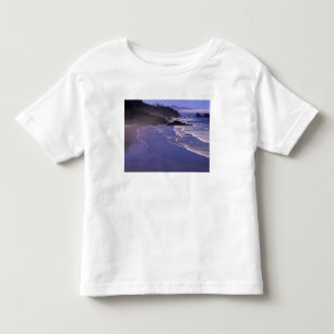 OR, Oregon-Küste, Ecola SP, Indian Beach mit Kleinkind T-shirt