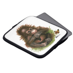 Orang-Utan-Baby und Schmetterling Laptopschutzhülle