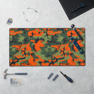 Orange and Green Camouflage, Militär, Armee Schreibtischunterlage