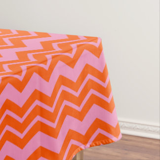Orange and Pink Chevron Pattern Design Tischdecke