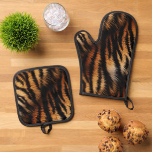 Orange Black Tiger Stripes Animal Print Ofenhandschuh & Topflappen-Set
