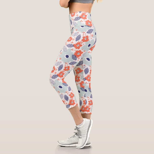 Orange & Blue Modern Blume Pattern Capri Leggings (Links)