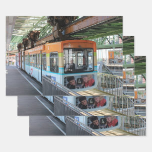 Orange Blue Wuppertal Floating Train Geschenkpapier Set