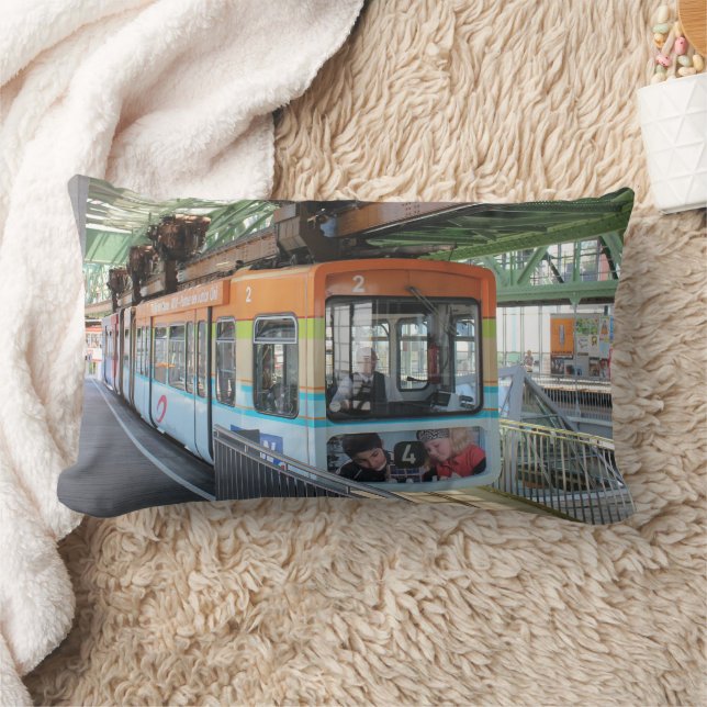 Orange Blue Wuppertal Floating Train Lendenkissen (Decke)