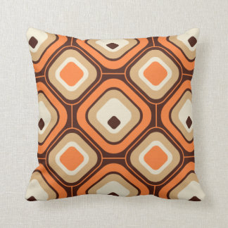 Orange, braune und beige Quadrate Kissen