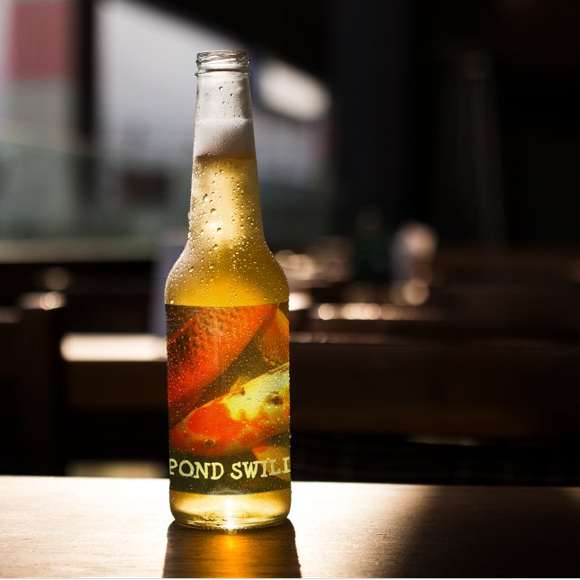 Orange Carp Pond Swill Bierflaschenetikett (In Situ)