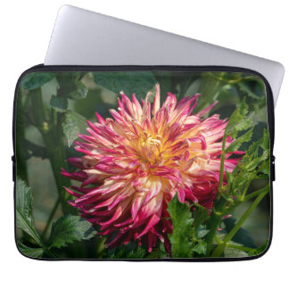 Orange Chrysanthemum Fotografy, kanadische Blume Laptopschutzhülle