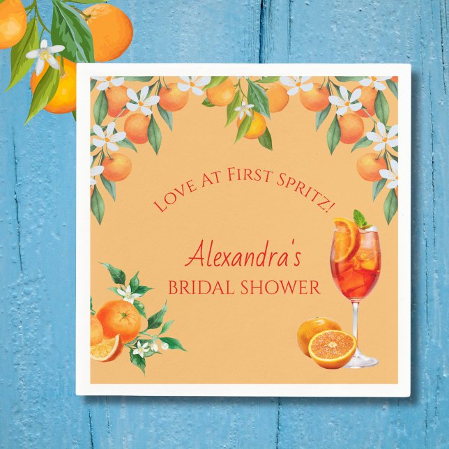 Orange Citrus Liebe bei First Spritz Brautparty Serviette (Von Creator hochgeladen)