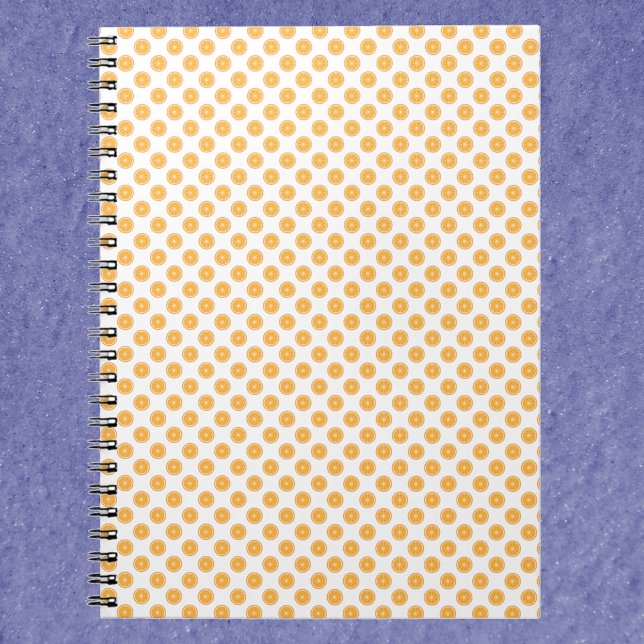 Orange Citrus Pattern Notizblock (A notebook with a pattern of orange slices.)