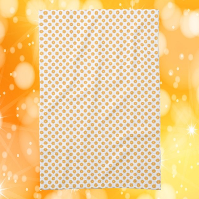 Orange Fruit Pattern Geschirrtuch (A kitchen towel with a pattern of oranges.)