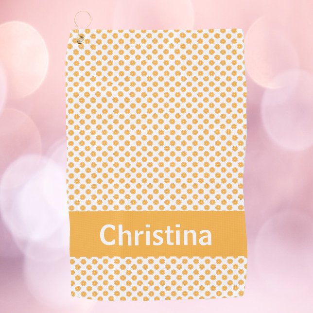 Orange Fruit Pattern personalisieren Golfhandtuch (A golf pattern with a pattern of oranges and text you can personalize!)
