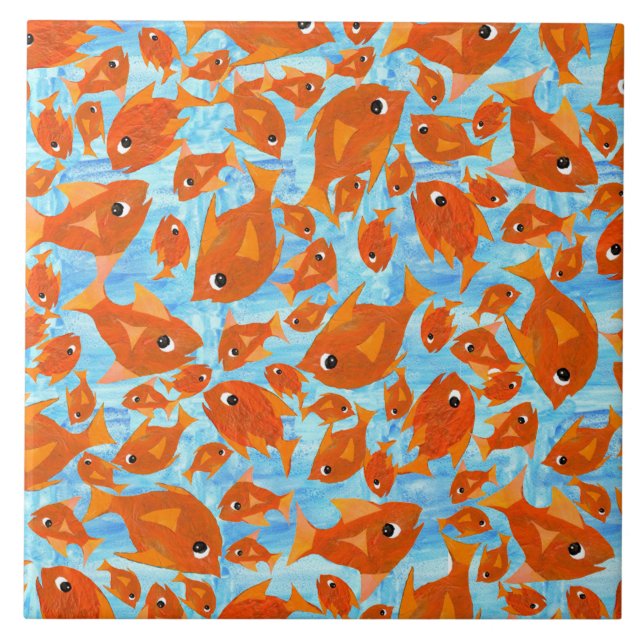 Orange Fun Fish on Watery Blue Background Fliese (Vorderseite)