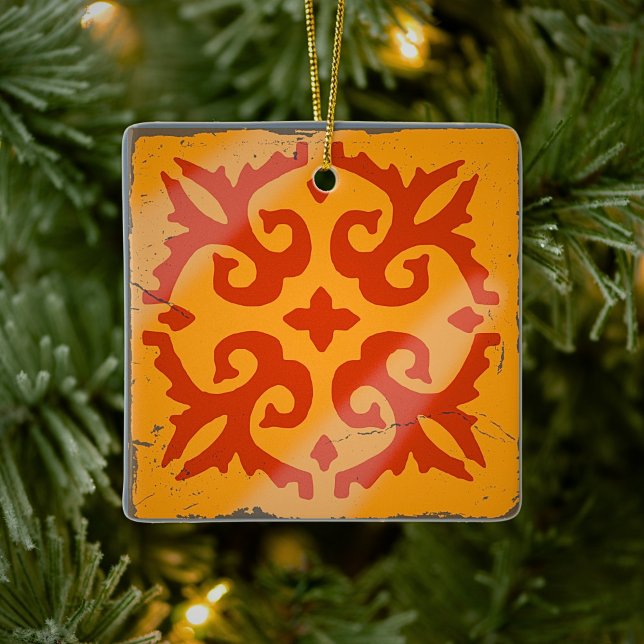 Orange Geometric Tile Board Game Distressed Keramikornament (Von Creator hochgeladen)