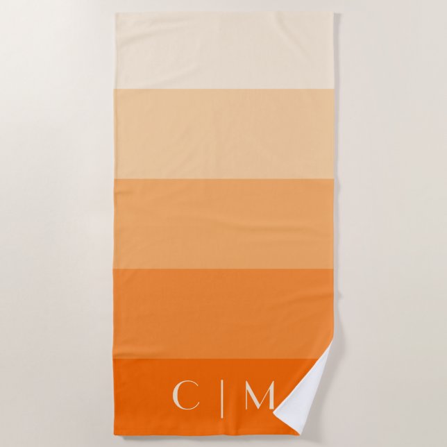 Orange Gradient Monogram Initials Bright Modern Strandtuch (Vorderseite)
