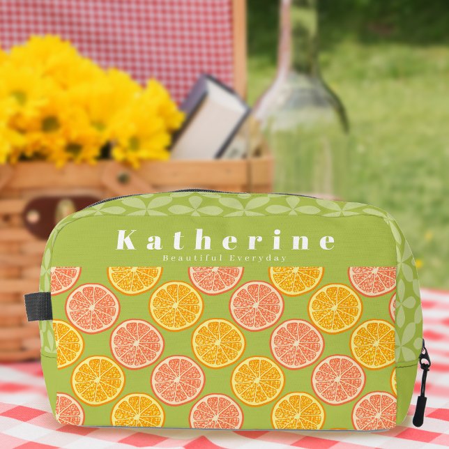 Orange Green Waschbeutel (Orange Design Green Dopp Kit Personalized.)