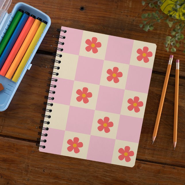 Orange Groovy Daisy Blume & Pink Checkered Notizbuch (Von Creator hochgeladen)