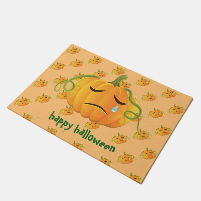 Orange Halloween Sad Pumpkin Seamless Pattern Fußmatte (Schrägansicht)