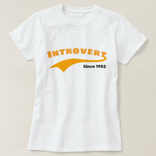 Orange Introvert Typografie Swoosh Custom Date T-Shirt