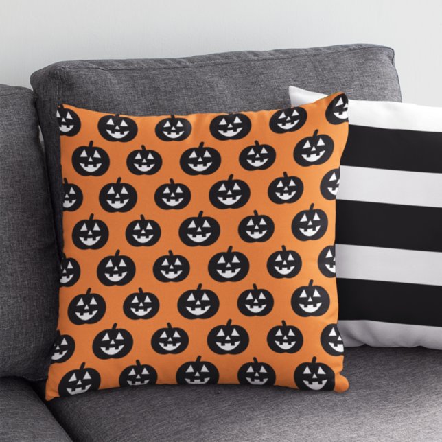 Orange Jack O Lantern Pumpkin Pattern Halloween Kissen (Von Creator hochgeladen)