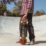 Orange Leather Print Best Vater Vatertag Skateboard<br><div class="desc">Orangefarbenes schwarzes Leder druckt Best Vater Vatertag Skateboard. Der Hintergrund ist dunkelorange und schwarz auf Leder bedruckt. Der Text ist eine trendige Typografie. Ein perfektes Geschenk für einen Papa oder einen neuen Papa am Vatertag. Dieses moderne, maßgeschneiderte Skateboard ist ein perfektes Geschenk für einen Papa am Vatertag, Geburtstag oder Weihnachten...</div>