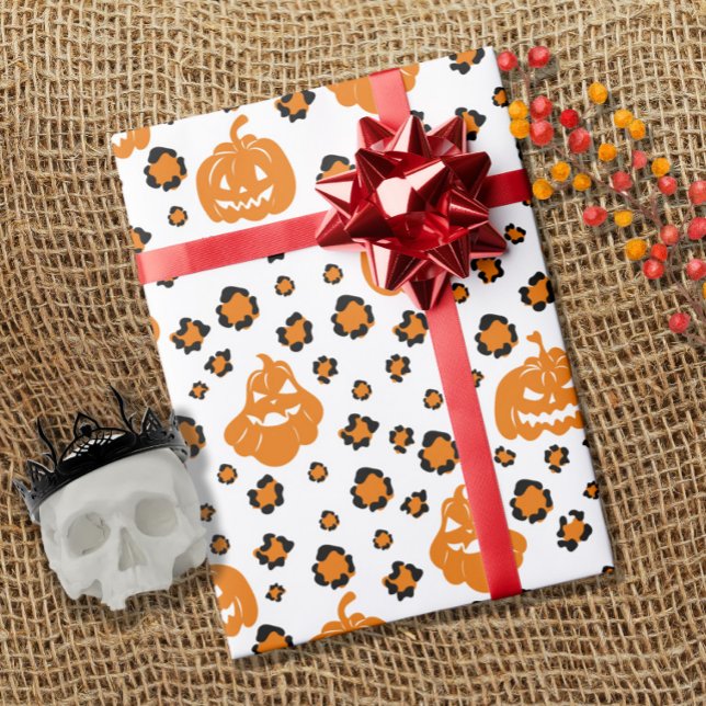 Orange Leopard Print Pumpkin Muster Hallowen Geschenkpapier (Von Creator hochgeladen)