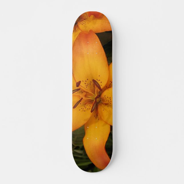 Orange Lily Skateboard (Vorne)