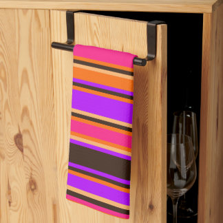 Orange, Magenta, Lila gestrichene Küchentücher