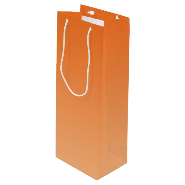 Orange Ombre Geschenktüte Für Weinflaschen (Vorderseite Schrägansicht)