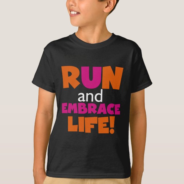 Orange Pink Text Fitness Runner Marathon T-Shirt (Vorderseite)