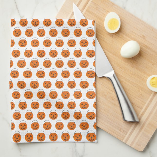 Orange Pumpkin Polka Dots Halloween Trick-oder-Lec Handtuch (Viertel Falte)