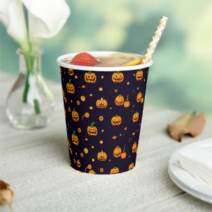 Orange Pumpkin Spooky ein Halloween-Party Pappbecher