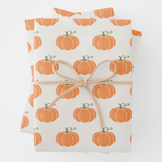 Orange Pumpkins auf Beige Geschenkpapier (Beispiel)