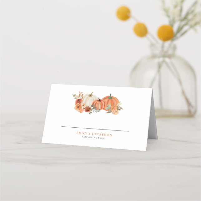 Orange Pumpkins Autumn Florals Names Date Wedding Platzkarte (Vorderseite)