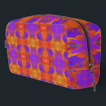 Orange Purple And Red Abstract Graphic Art Design Waschbeutel<br><div class="desc">Toiletries Dopp Kit Tote Bag all over print style fashion statement accessory printed with a Orange Purple And Red Abstract Graphic Art Design original drawing illustration image by TheFabricSeal at Zazzle #ZazzleMade https://www.zazzle.com/store/thefabricseal This cool looking four part repeating pattern modern contemporary abstract digital graphic art piece has beautiful sunrise sunset...</div>