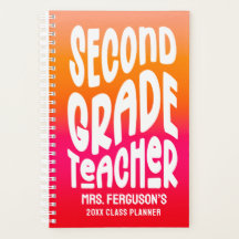 Orange Red Ombre, Lehrerin zweiter Klasse