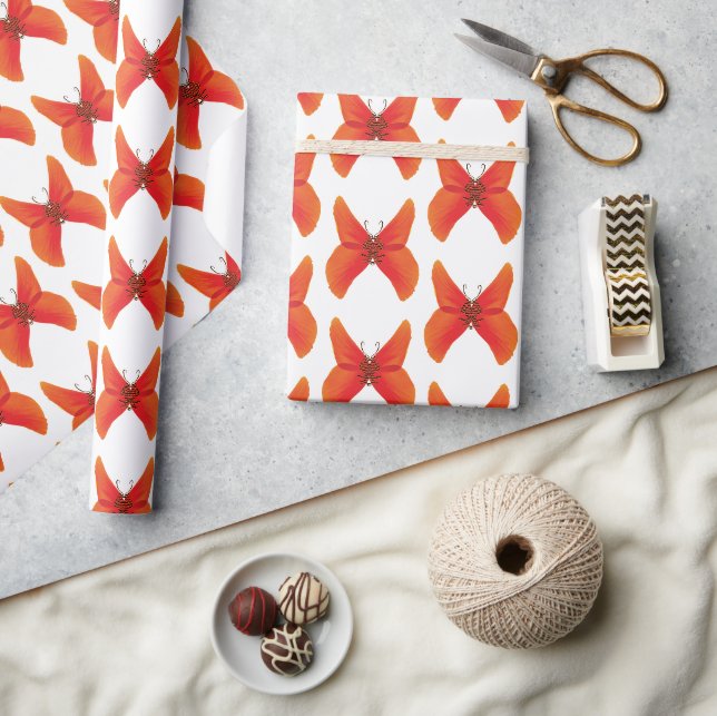 Orange Red Poppy Butterflets mit Ihrem Namen Geschenkpapier (Kunsthandwerk)