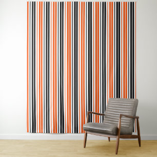 Orange Schwarz Weiß Streifen Muster Design  Wandteppich