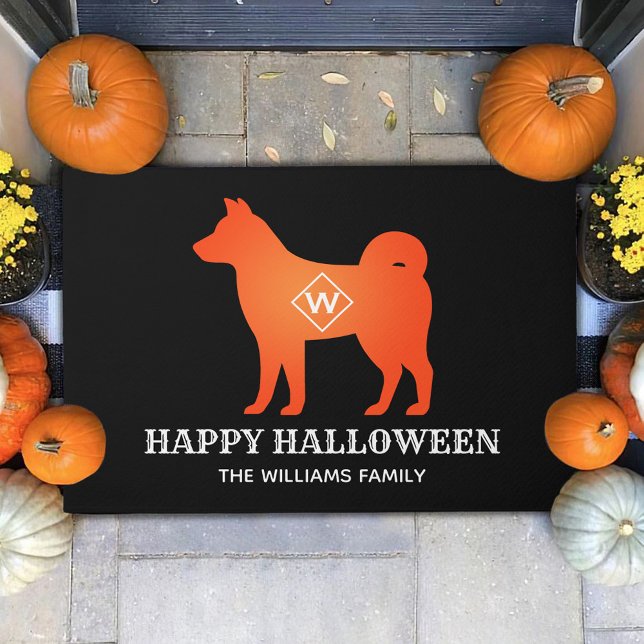 Orange Shiba Inu Happy Halloween Individuelle Name Fußmatte (Von Creator hochgeladen)