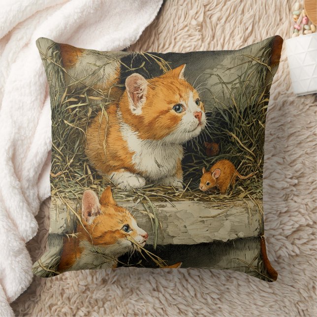 Orange Tabby Kittens Hunt For Mice Kissen (Decke)