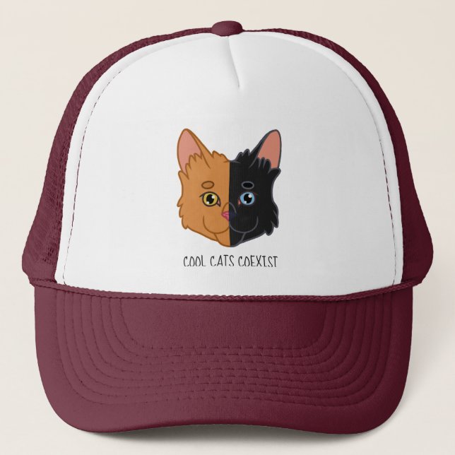 Orange und schwarze Schimären-Katze der niedliche Truckerkappe (Vorderseite)
