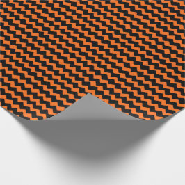 Orange und schwarze Zickzack Streifen Geschenkpapier