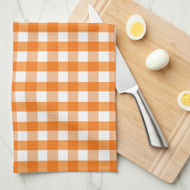 Orange und White Gingham Checkered Halloween Geschirrtuch (Viertel Falte)