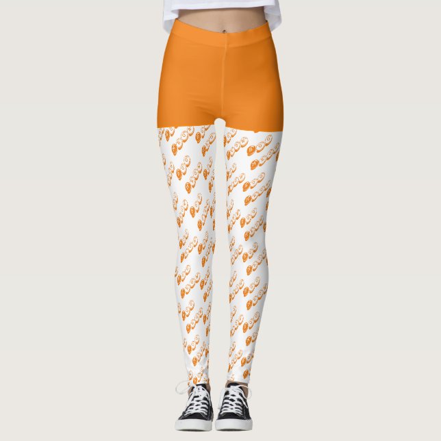 Orange White Boo Typografy Pattern Halloween Leggings (Vorderseite)