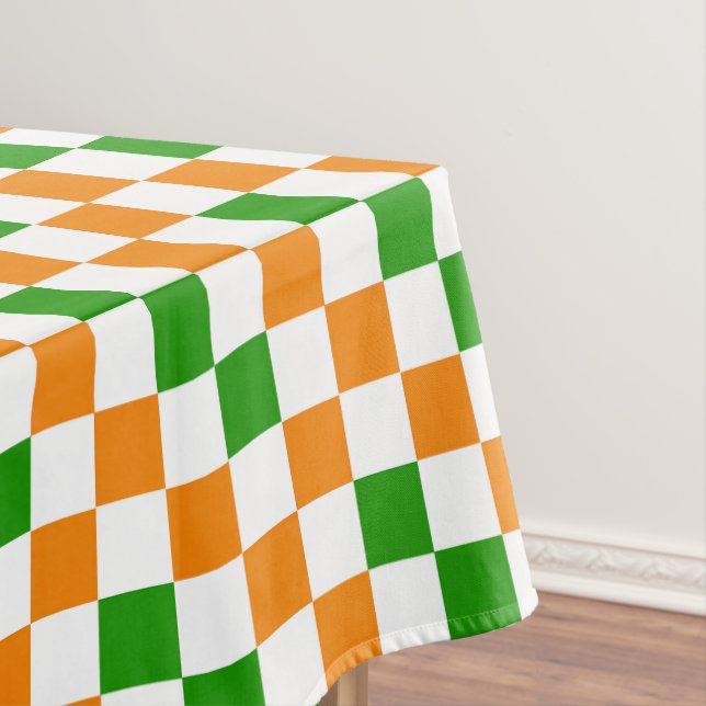 Orange White Green Checkered Pattern Design  Tischdecke (Beispiel)
