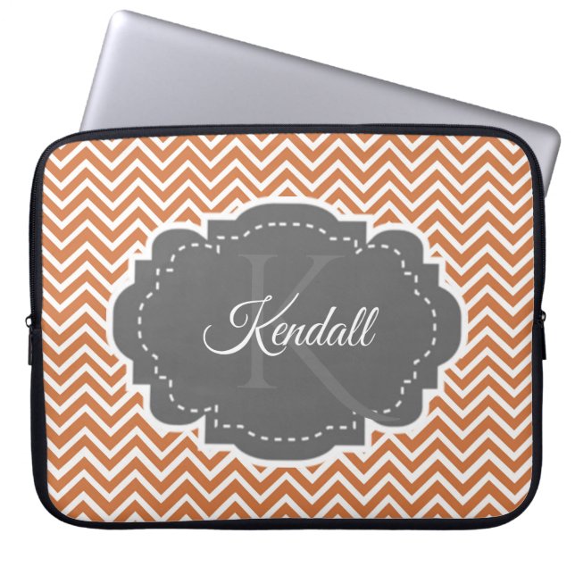 Orange Zickzack Personalisierter Laptop-Sleeve Laptopschutzhülle (Vorderseite)