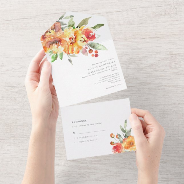 Orangefarbene Blume Hochzeit im Herbst All In One Einladung (Abreißen)