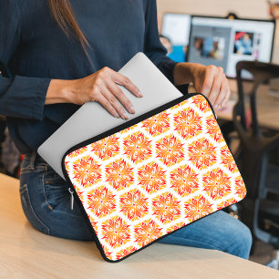 Orangefarbene Blume, Muster von Blume, Muster von Laptopschutzhülle