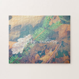 Orangefarbene Eichen unter Wasser Blätter