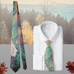 Orangefarbene Eichen unter Wasser Blätter Krawatte<br><div class="desc">Mit dieser Krawatte mit einem Foto von Herbstblättern,  die sanft auf dem Wasser schwimmen,  können Sie Ihre Herbstoutfit noch steigern. Die subtile Mischung aus Grün und Braun prägt das Wesen der Saison perfekt und macht sie zu einem unverzichtbaren Accessoire für Naturliebhaber.</div>